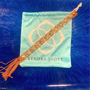 Kendra Scott Gold Bracelet EUC
